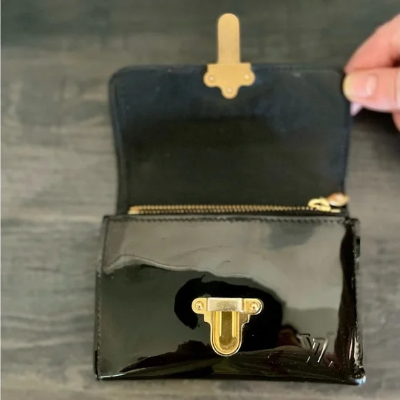 Louis Vuitton Patent Mono Compact Wallet - Picture 12 of 15